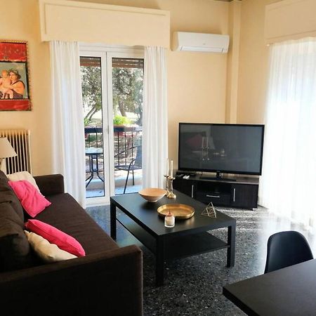 Elegant Apartment In Acropolis With Roof Garden Athén Kültér fotó