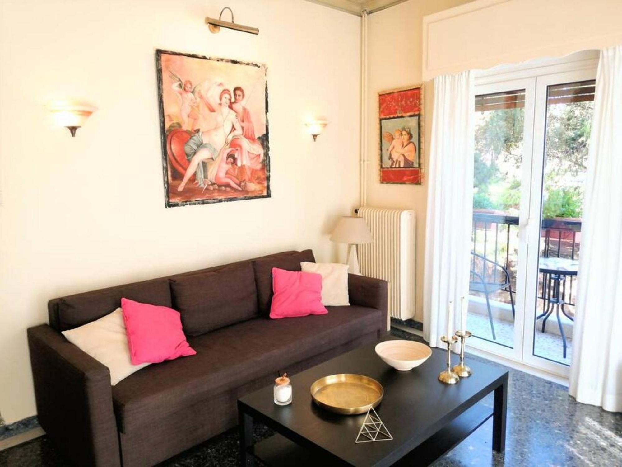 Elegant Apartment In Acropolis With Roof Garden Athén Kültér fotó